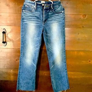 9” Demi-boot crop Jean